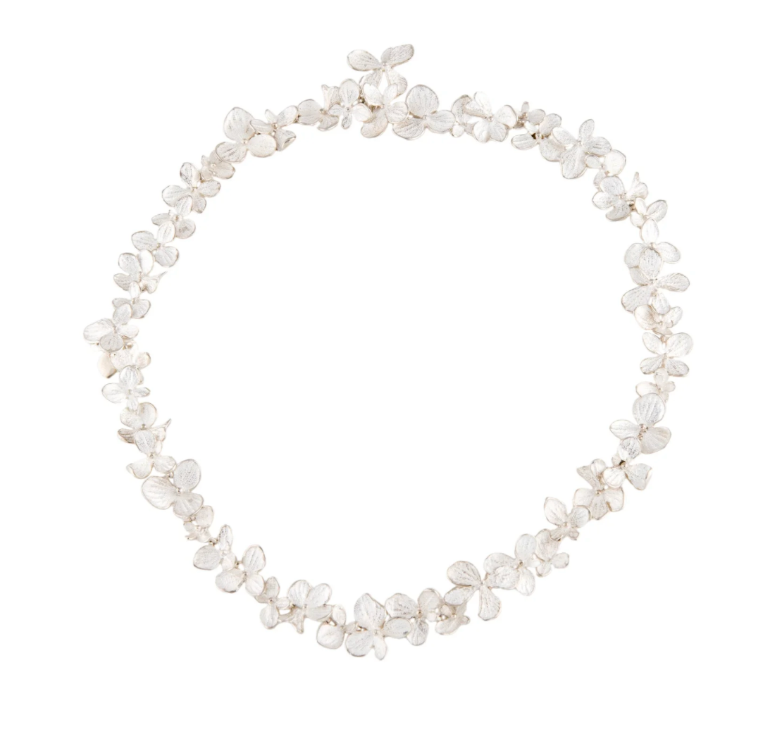 Why Organic Designs Make Fine Jewelry Memorable