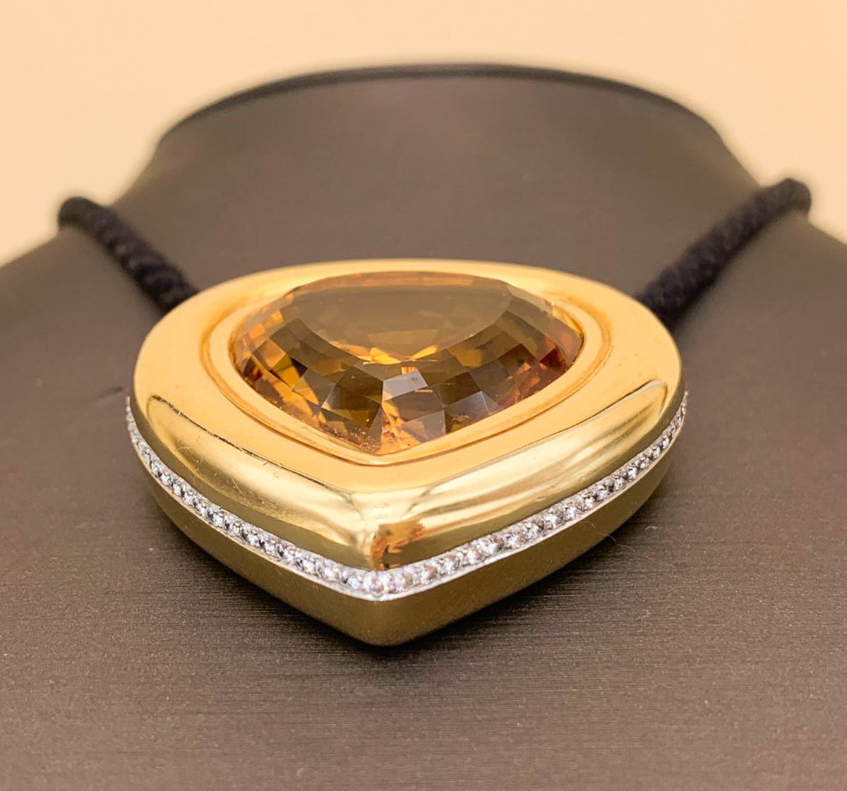 Paloma Picasso for Tiffany & Co. Vintage 1980 18K Gold, Citrine & Diamond Pendant Necklace