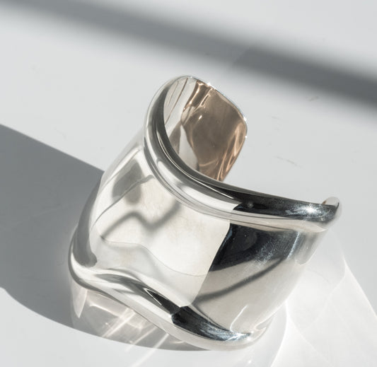 What Makes Jewelry Rare? Key Traits
