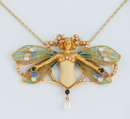 Is Vintage Jewelry a Good Investment?