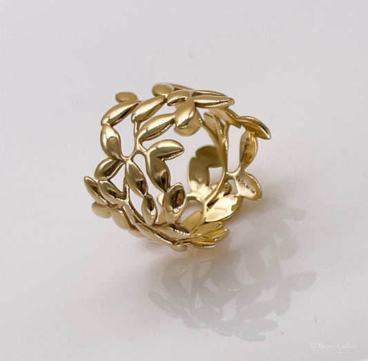 Tiffany & Co Paloma Picasso 18K Olive Leaf Ring