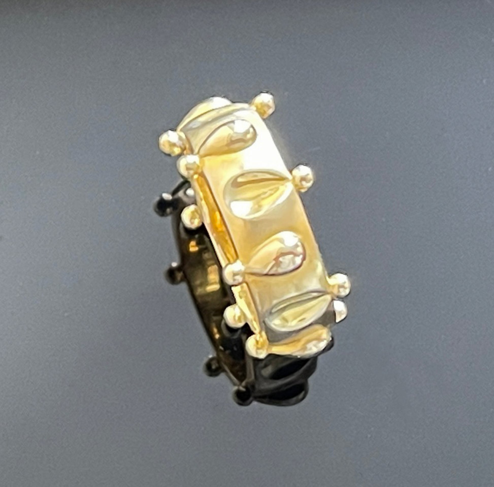 Elizabeth Showers Vintage 18K Gold Band - Size 6 - Premium  from All The Best Vintage - Just $795! Shop now at All The Best Vintage